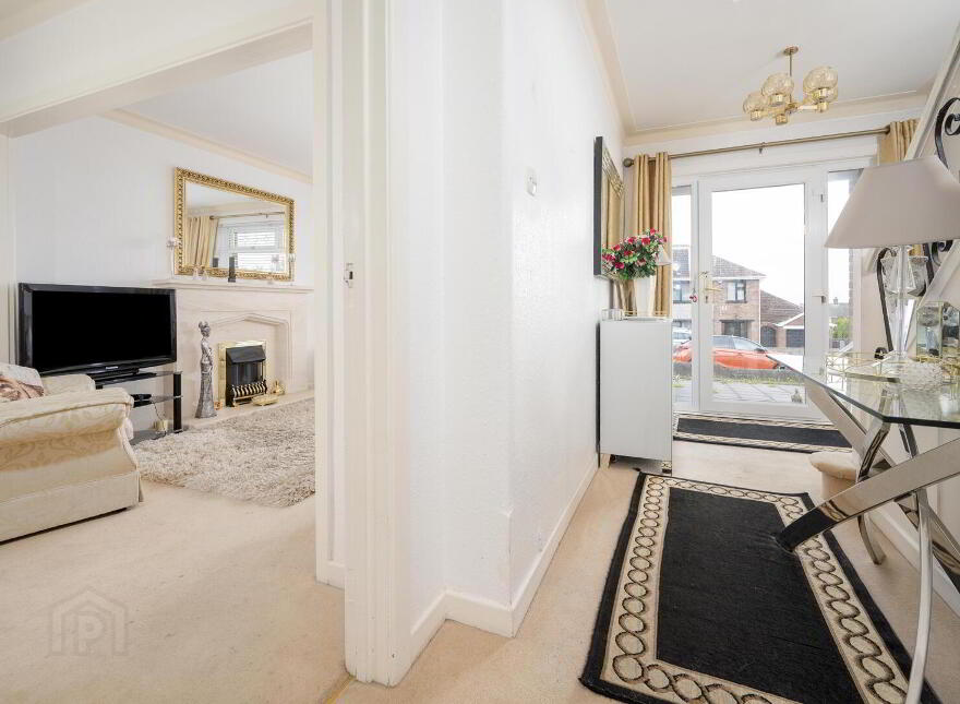 6 Cotswold Avenue, Belfast, BT8 6NA