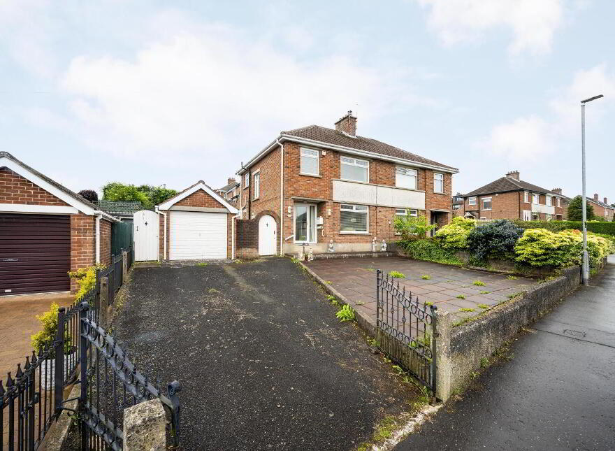 6 Cotswold Avenue, Belfast, BT8 6NA