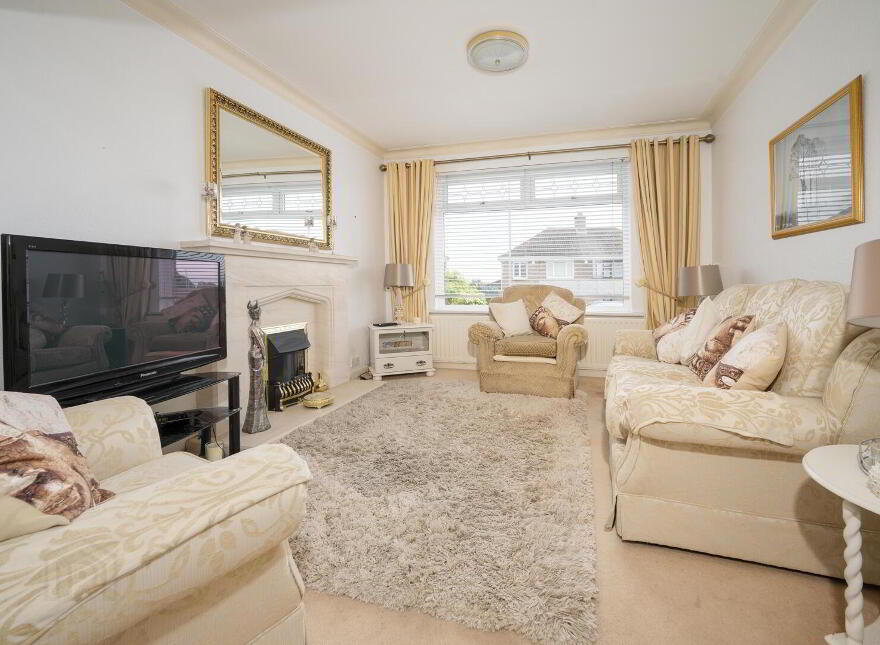 6 Cotswold Avenue, Belfast, BT8 6NA