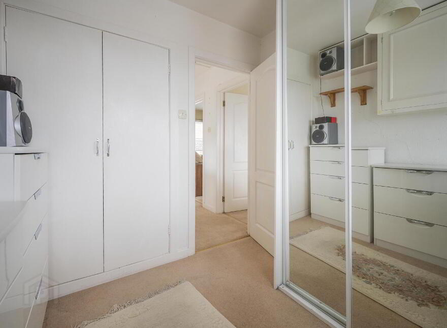 6 Cotswold Avenue, Belfast, BT8 6NA
