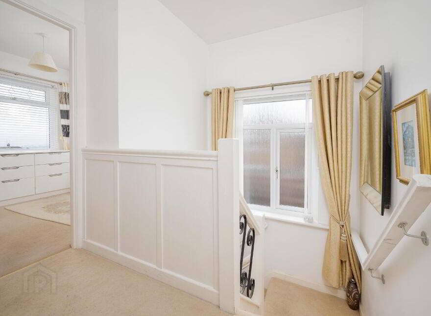 6 Cotswold Avenue, Belfast, BT8 6NA