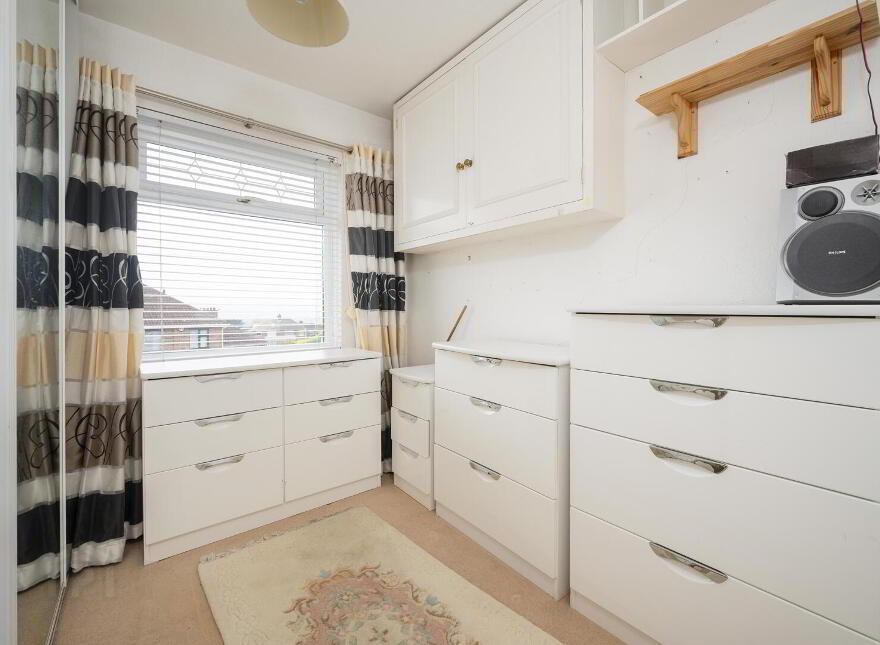 6 Cotswold Avenue, Belfast, BT8 6NA