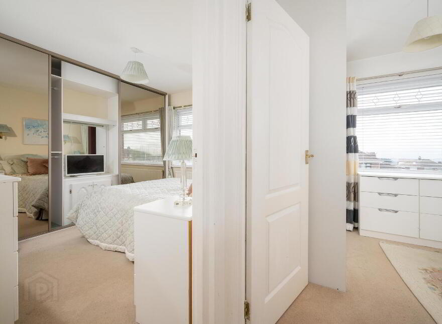 6 Cotswold Avenue, Belfast, BT8 6NA