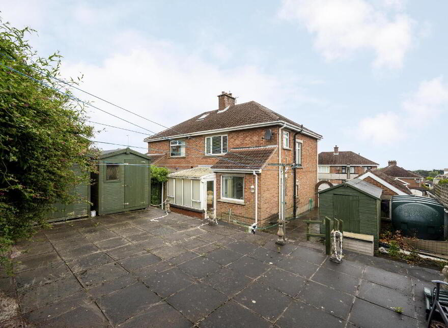 6 Cotswold Avenue, Belfast, BT8 6NA