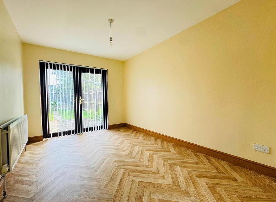 12 Ballyhenry Avenue, Glengormley, Newtownabbey, BT36 5AZ