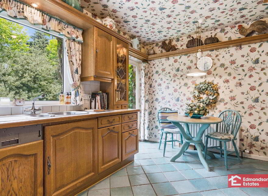 61 Old Galgorm Road, Ballymena, BT42 1AN