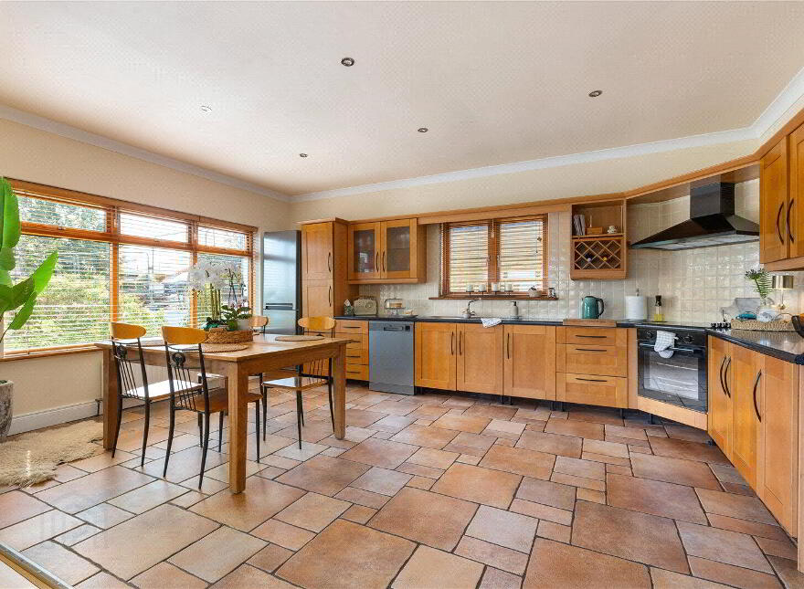 2 Ocean Crest, Arklow, Y14A663