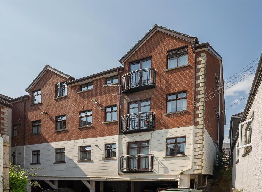 8 Normandy Court, Dundonald, Belfast, BT16 2LA