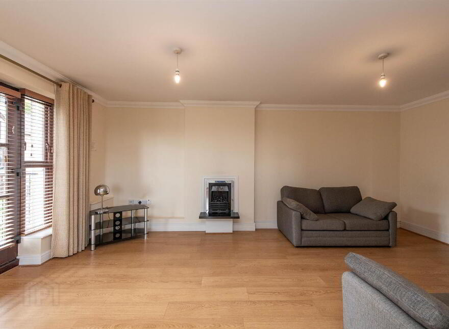 Apt 6, Pinetrees Lodge, Seaforde, BT30 8NB