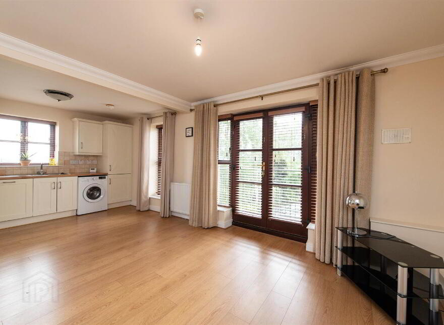 Apt 6, Pinetrees Lodge, Seaforde, BT30 8NB