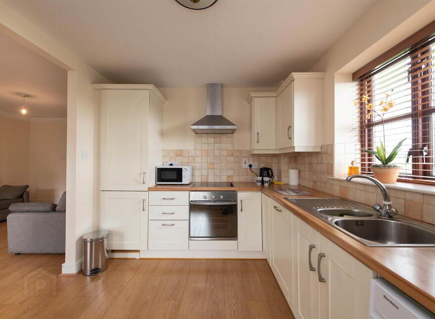 Apt 6, Pinetrees Lodge, Seaforde, BT30 8NB