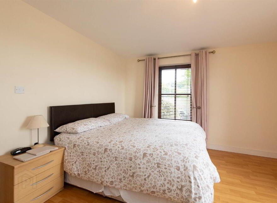 Apt 6, Pinetrees Lodge, Seaforde, BT30 8NB