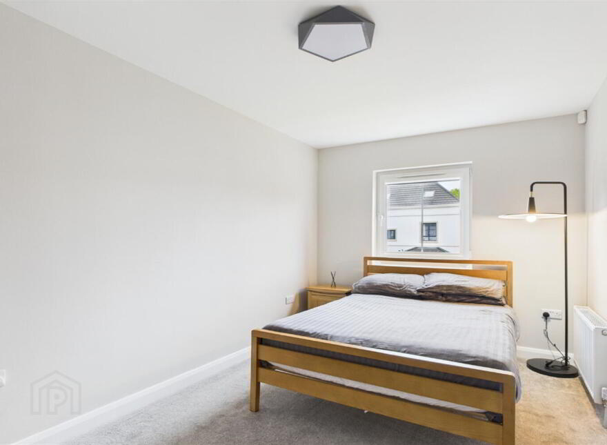 16 Castlehill Wood, Belfast, BT4 3PJ