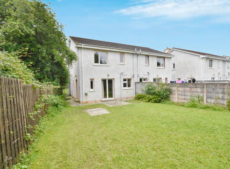 57 Dromin Green, Ballygologue Rd, Listowel, V31W821