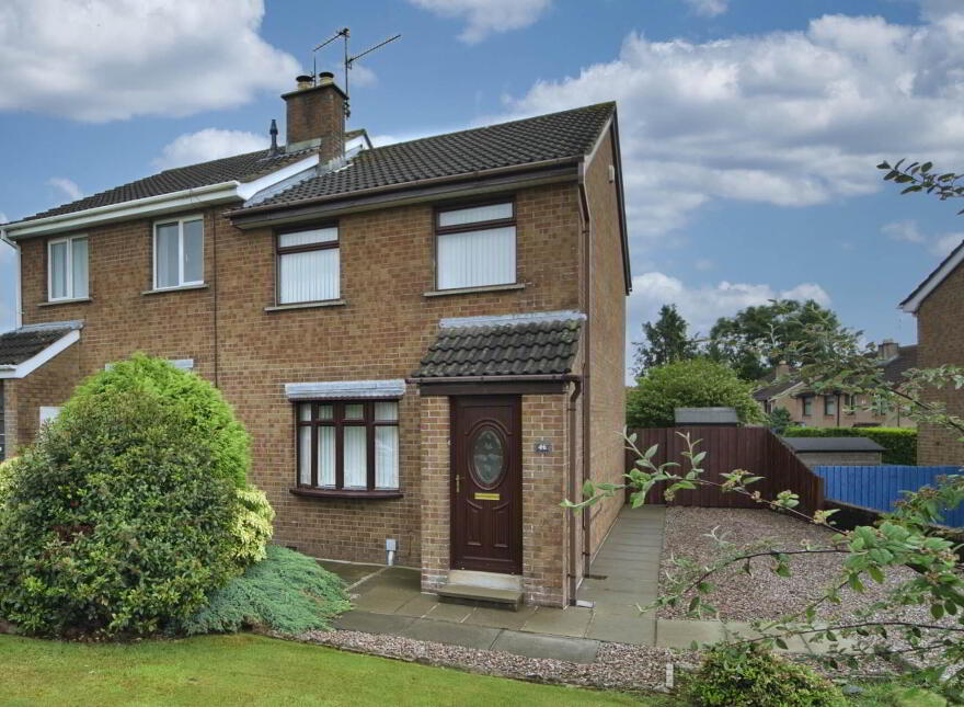 46 Glenwood Court, Lisburn, BT28 3UD