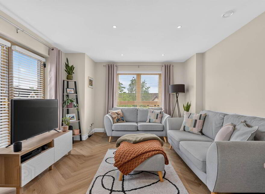 41 Forest Grove, Newtownbreda Road, Belfast, BT8 6AR
