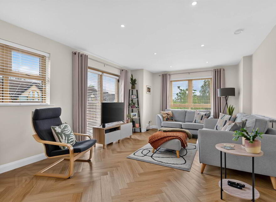 41 Forest Grove, Newtownbreda Road, Belfast, BT8 6AR