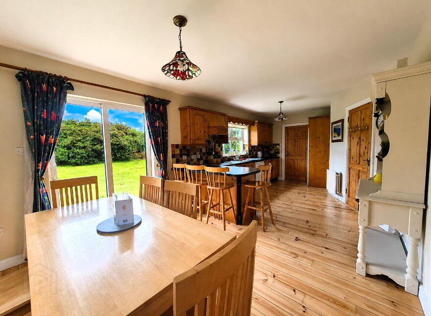 5 The Tuirlings, Louisburgh, F28AY76