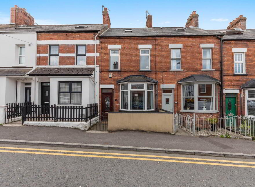 61 Downshire Road, Holywood, BT18 9LX