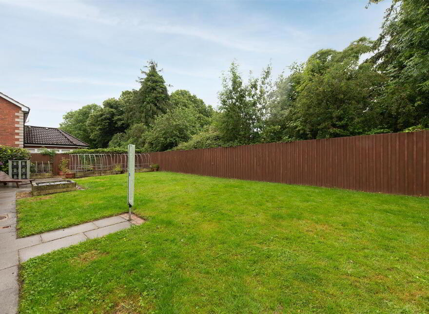 66 The Rowans, Banbridge, BT32 4DQ