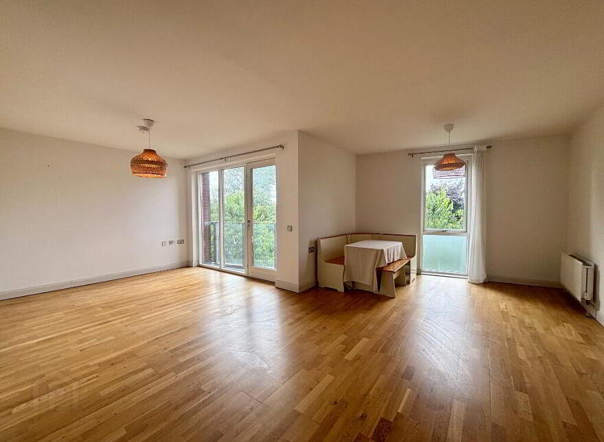 The Oar, Annadale Crescent, Belfast, BT7 3NB