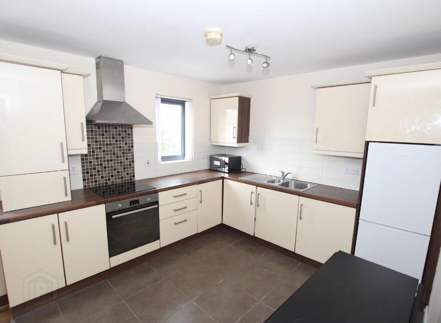 Apartment 13 9 Brown Square, Belfast, BT13 2BW