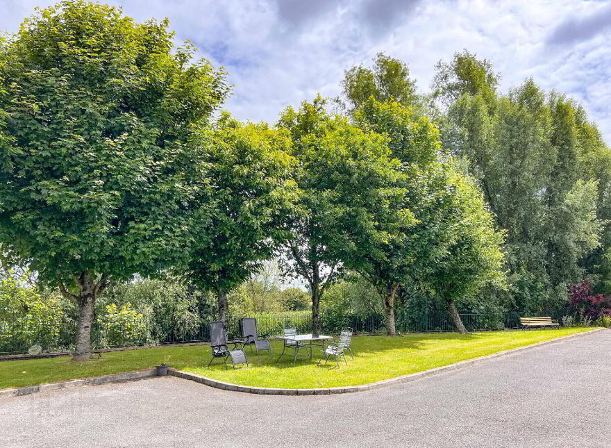 9B The Willows, Clongour, Thurles, E41AK74