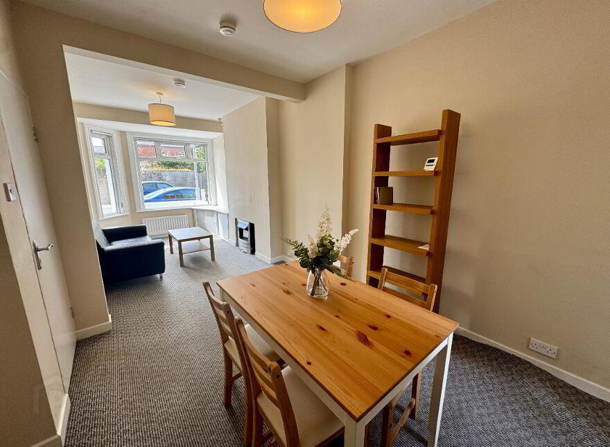 17 Ardenlee Drive, Belfast, BT6 8QL