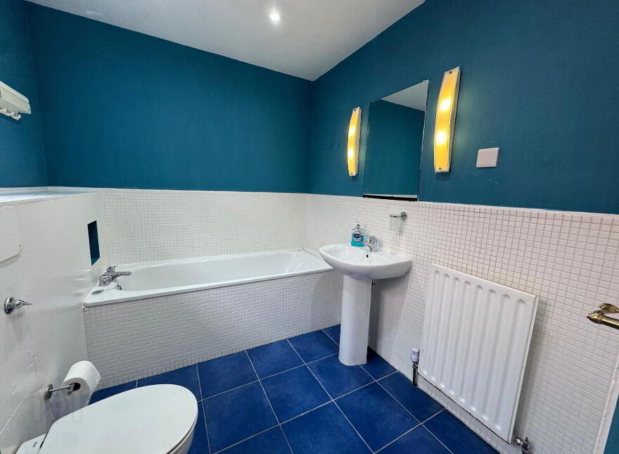 17 Ardenlee Drive, Belfast, BT6 8QL