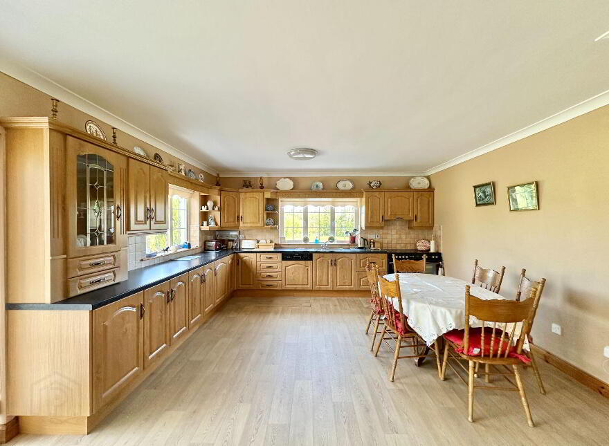 Tiernahinch Near, Clones, H23EA47