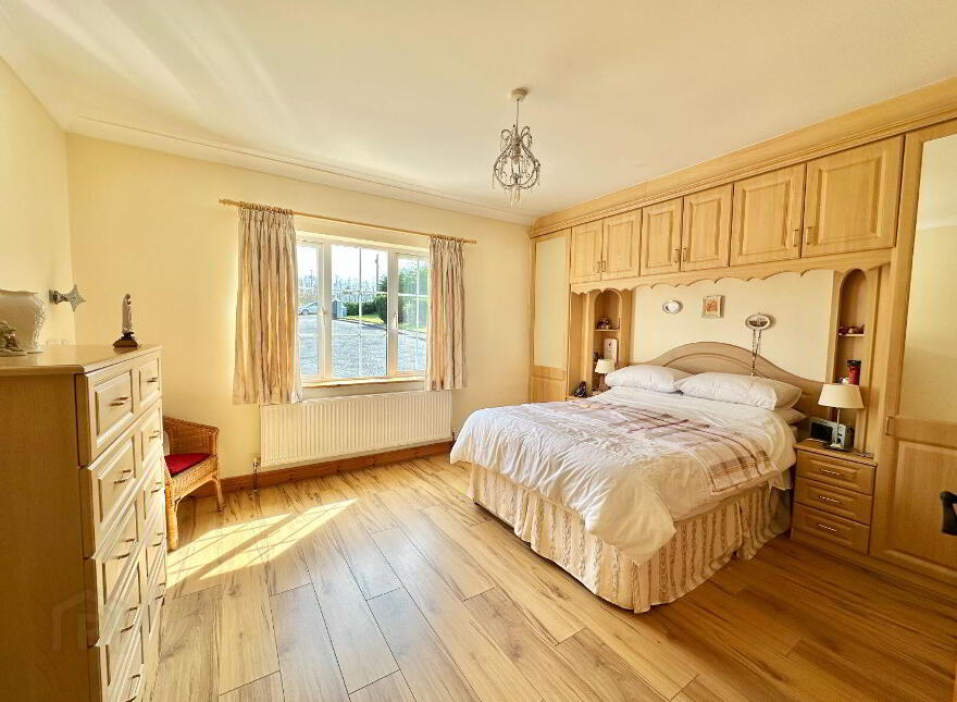 Tiernahinch Near, Clones, H23EA47