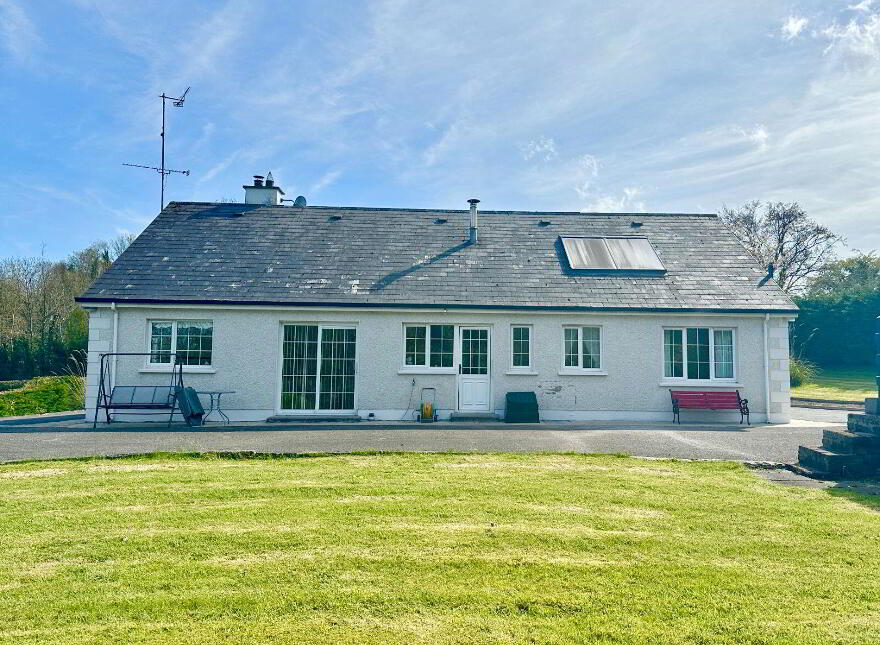 Tiernahinch Near, Clones, H23EA47