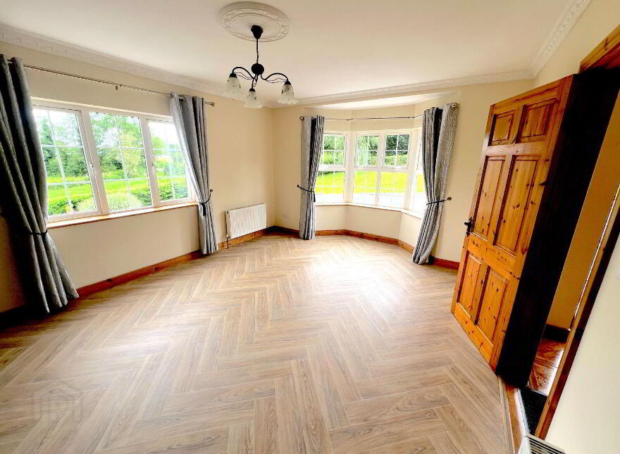 Tiernahinch Near, Clones, H23EA47