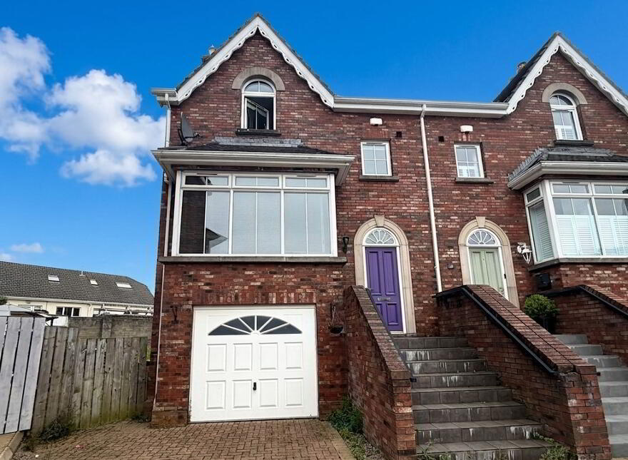 28 Galgorm Court, Ballymena, BT42 1GY