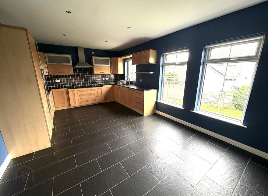 28 Galgorm Court, Ballymena, BT42 1GY