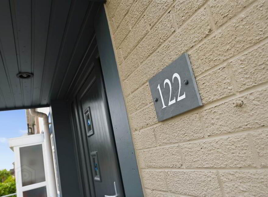 122 Tobar Park, Cullybackey, BT42 1NW