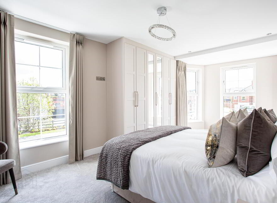 Lesley Park Royal, 1 Rosepark Gardens, Belfast, BT5 7WL