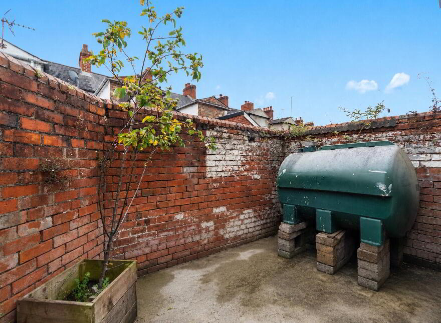 61 Raby Street, Ormeau, Belfast, BT7 2GY