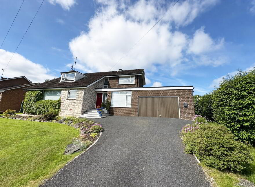 20 Knollwood, Banbridge, BT32 4PE