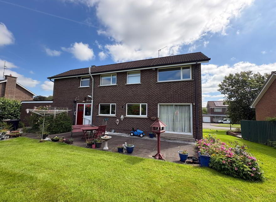 20 Knollwood, Banbridge, BT32 4PE