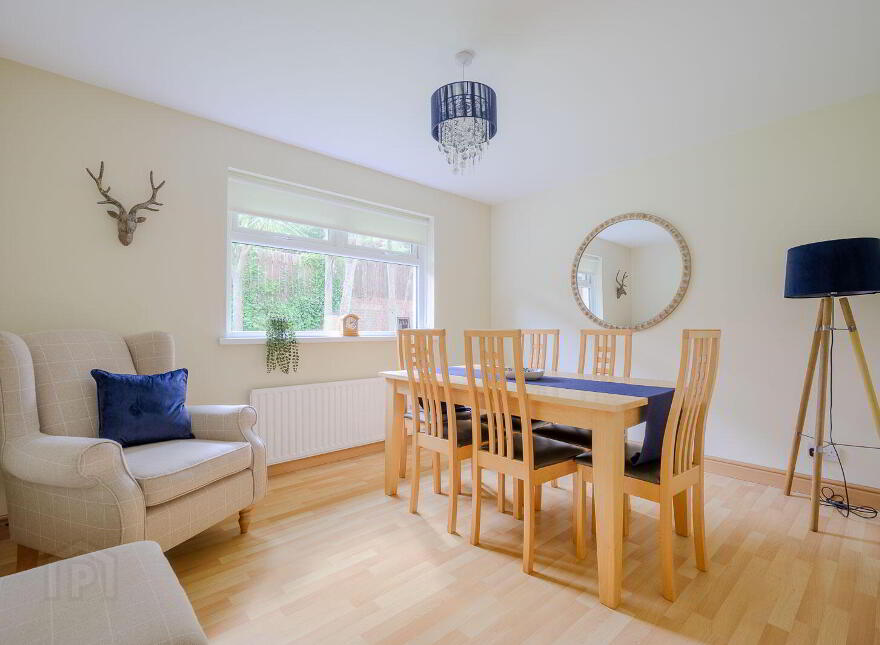 22 Irvine Park, Bangor, BT19 7XR