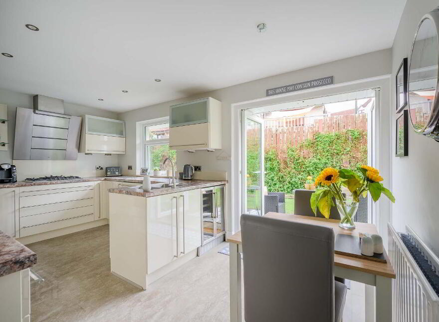 22 Irvine Park, Bangor, BT19 7XR