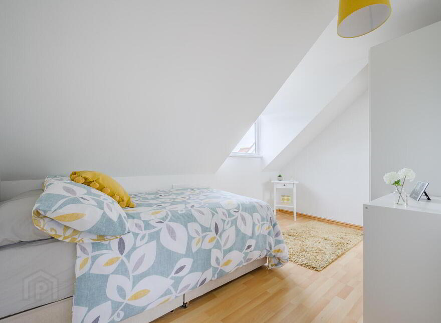 22 Irvine Park, Bangor, BT19 7XR