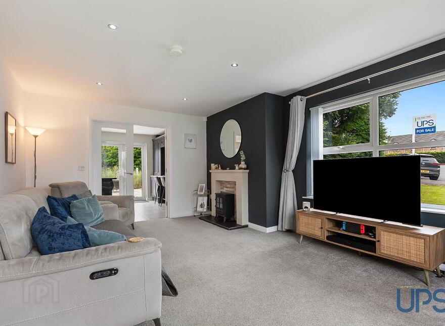 2 Old School Mews, Glenavy, BT29 4BG
