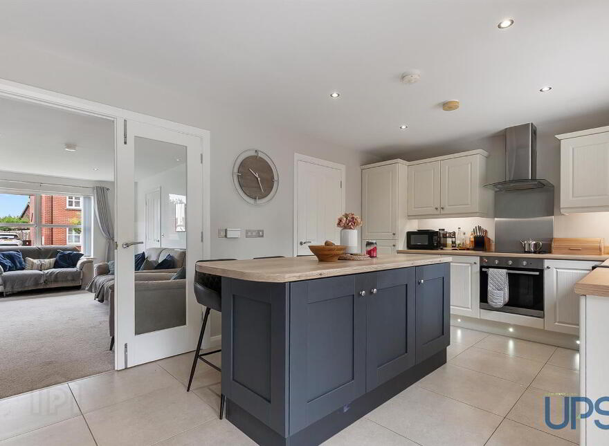 2 Old School Mews, Glenavy, BT29 4BG