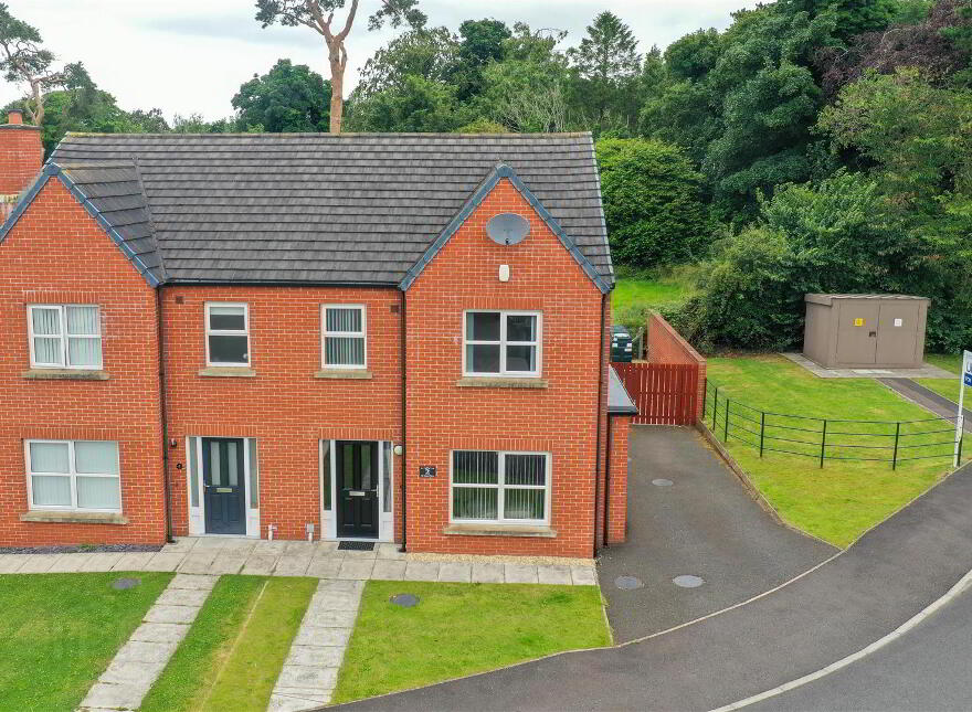 2 Old School Mews, Glenavy, BT29 4BG