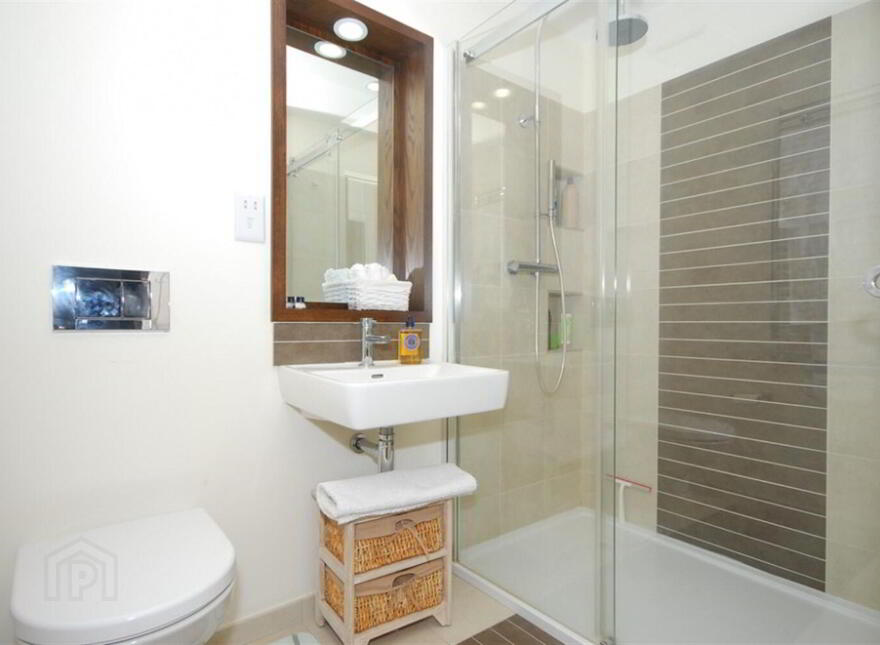 57 Custom House Residence, Belfast, BT1 3EY