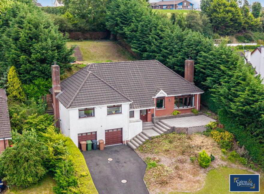 6 Hampton Court, Dromore, BT25 1SB