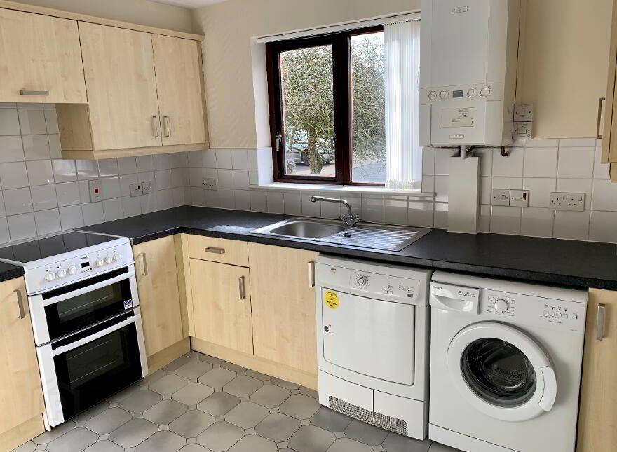 2 Thornleigh, Antrim Road, Templepatrick, BT39 0EJ