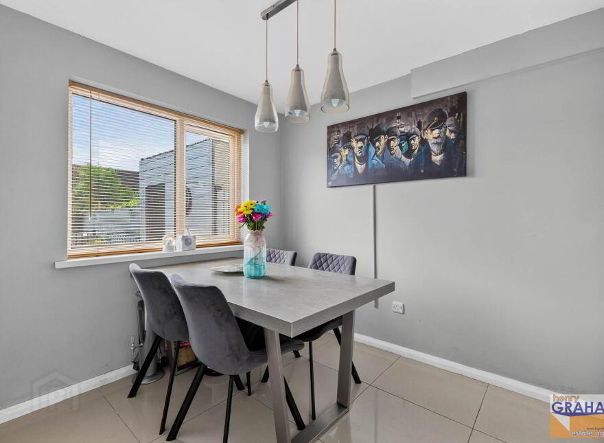 5 Hillview Avenue, Lambeg, Lisburn, BT27 4PP